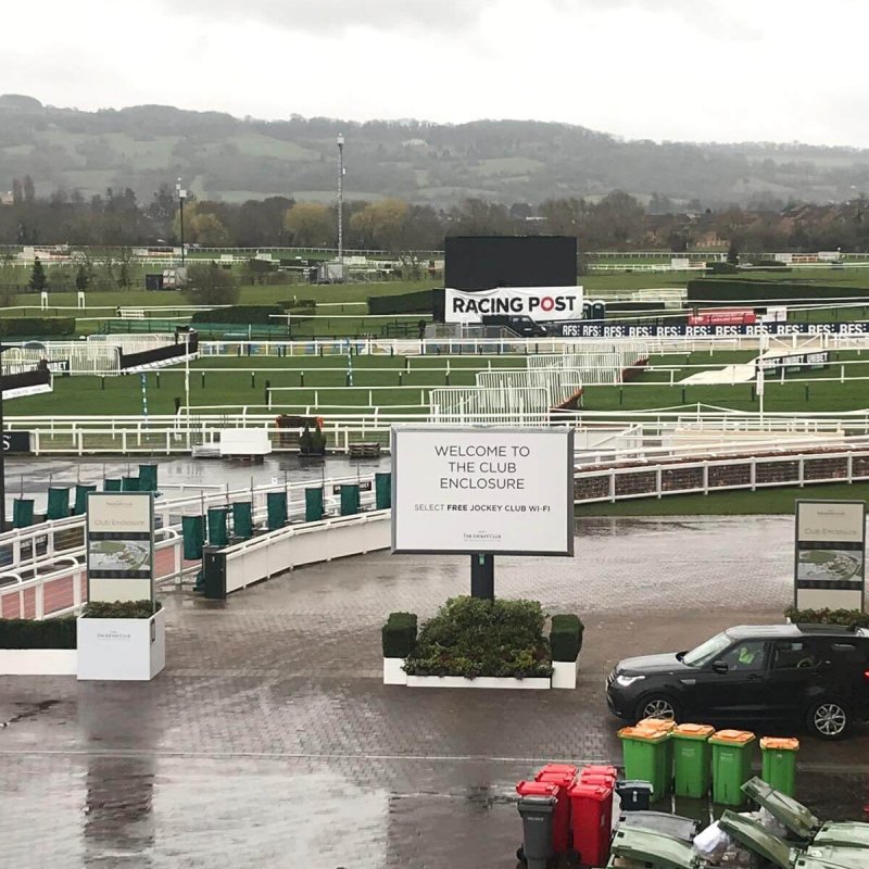 Trotter Temporary Signage - Events - Cheltenham Races